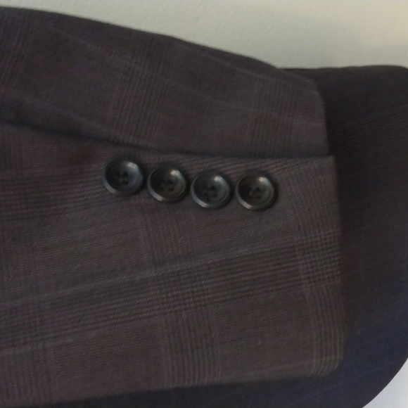 Hugo Boss Modern Fit - Gray Glen Check Wool Suit (Made in USA) 40R - Picture 7 of 13